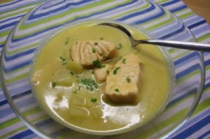 Kartoffel-Lachs-Suppe